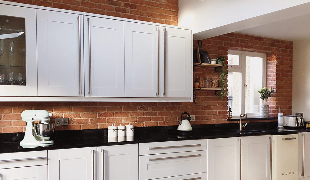 real-clay-brick-tiles-kitchen