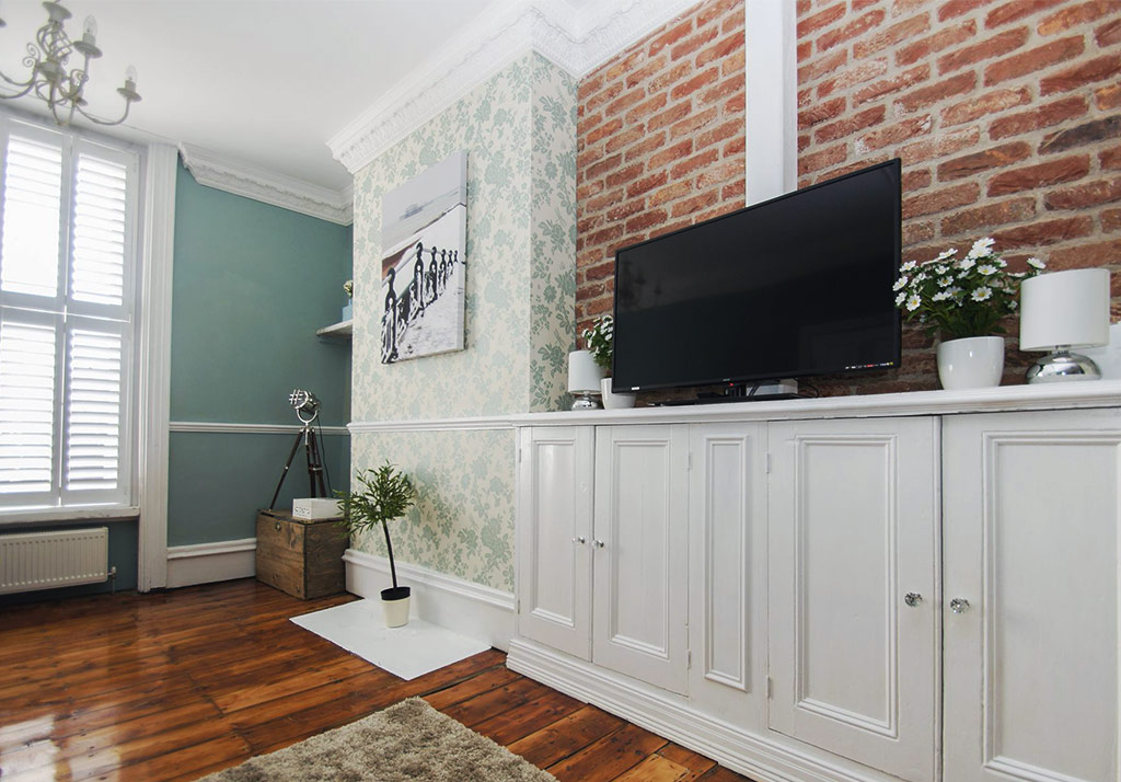 real-clay-brick-tiles-living-room